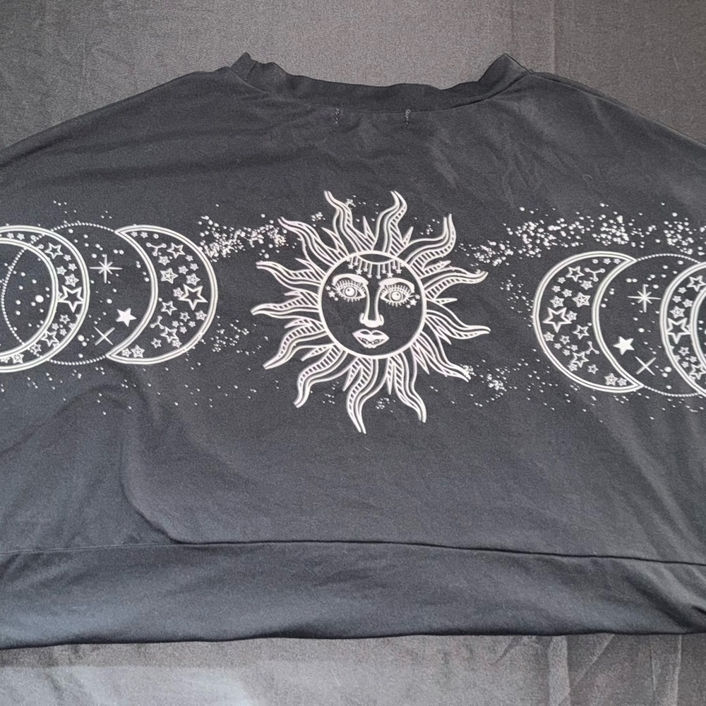 SHEIN Charcoal Long-Sleeved Top